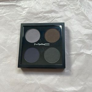 MAC Parlor Smoke x4 Quad Eye Shadow Palette NEW